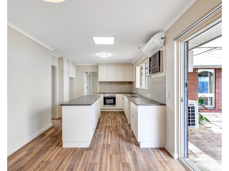 10 Kimberly Way, Happy Valley SA 5159