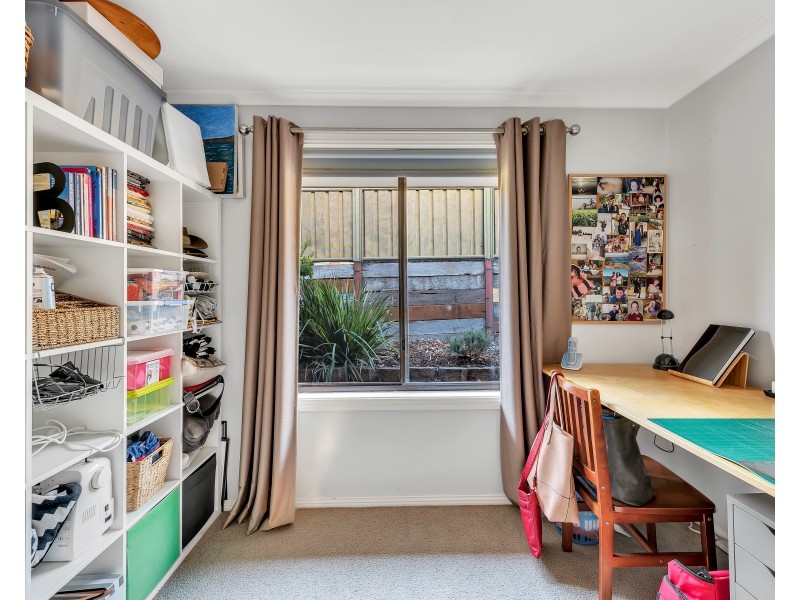 23 Slade Crescent, Hallett Cove SA 5158