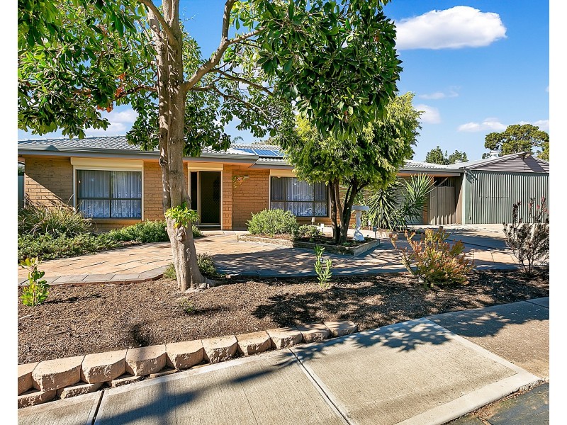 6 Stirling Drive, Morphett Vale SA 5162