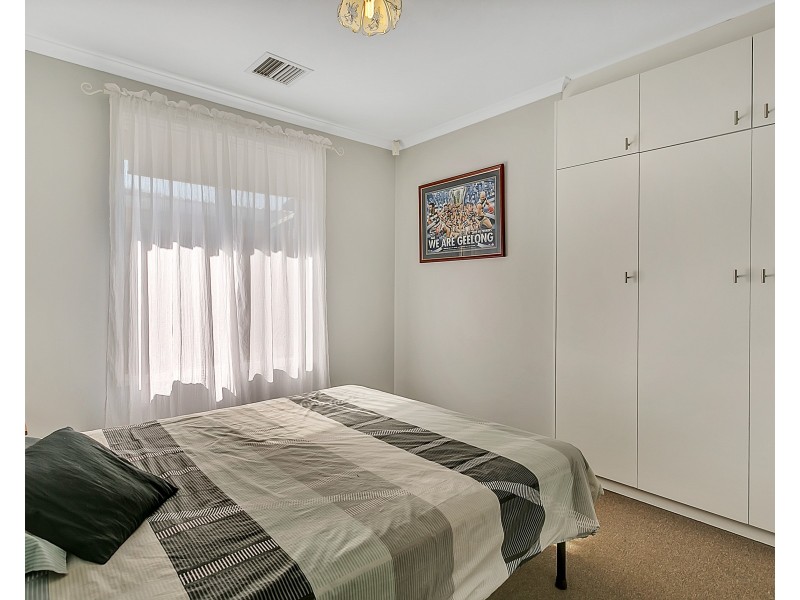 6 Stirling Drive, Morphett Vale SA 5162