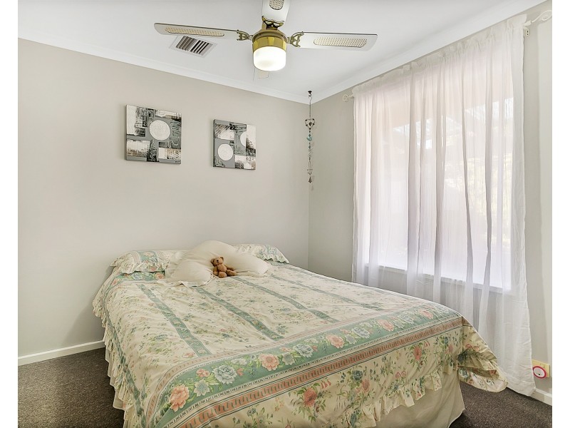 6 Stirling Drive, Morphett Vale SA 5162