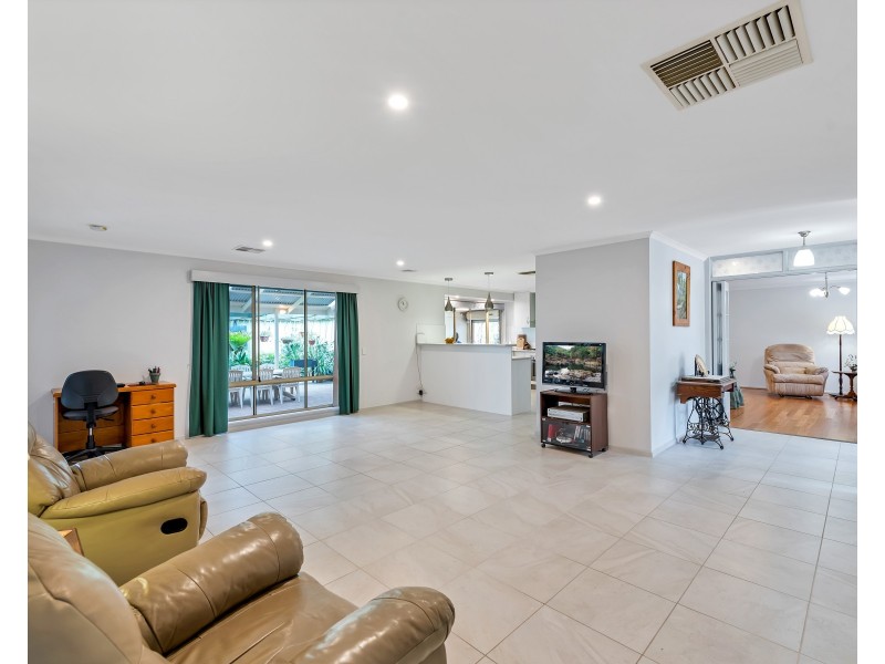 38 Spriggs Road, Onkaparinga Hills SA 5163