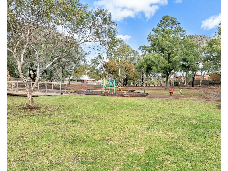 6 Sherry Court, Huntfield Heights SA 5163