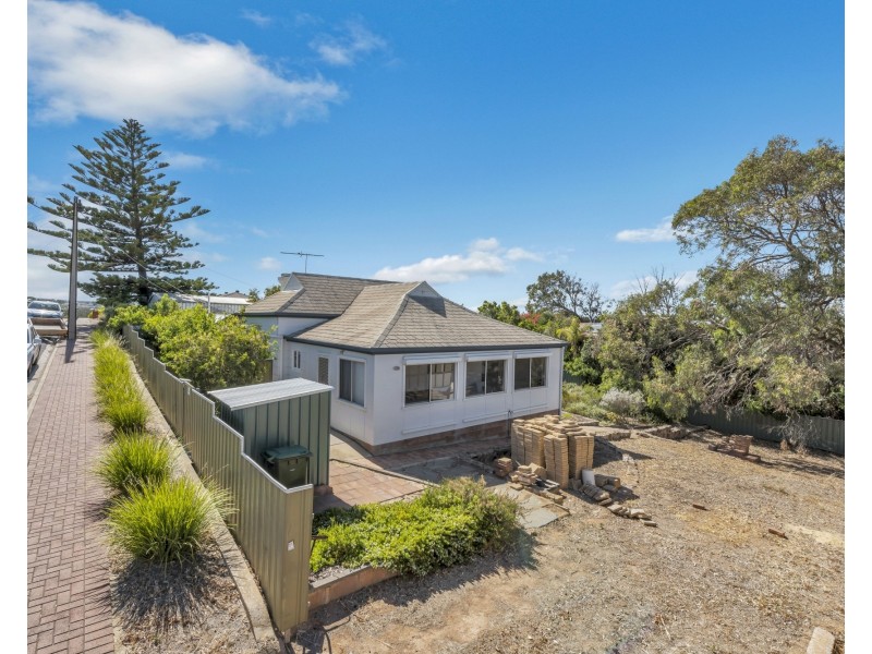 14 Alan Street, Port Noarlunga SA 5167