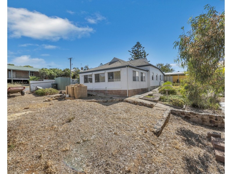 14 Alan Street, Port Noarlunga SA 5167