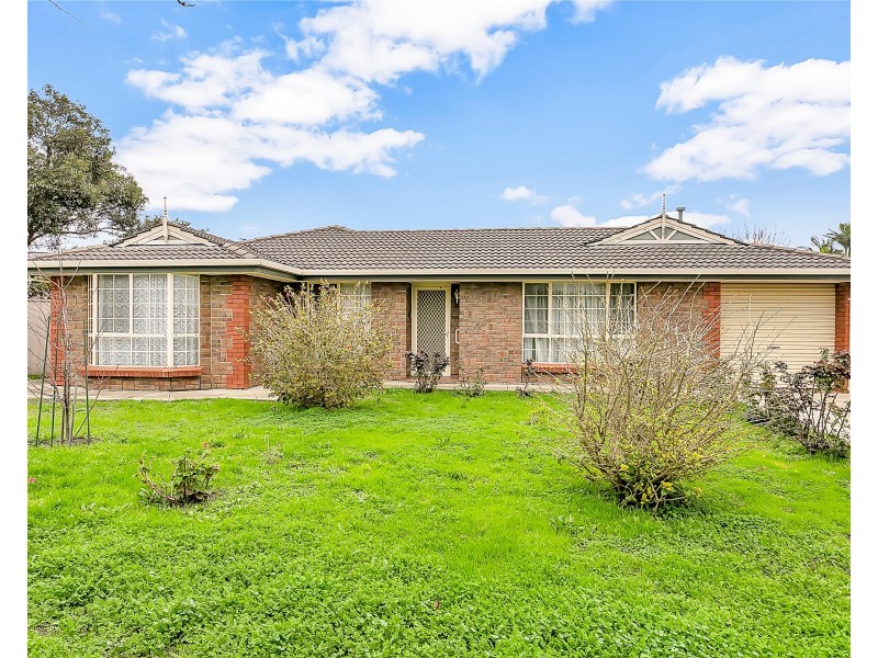 52 Sir James Hardy Way, Woodcroft SA 5162