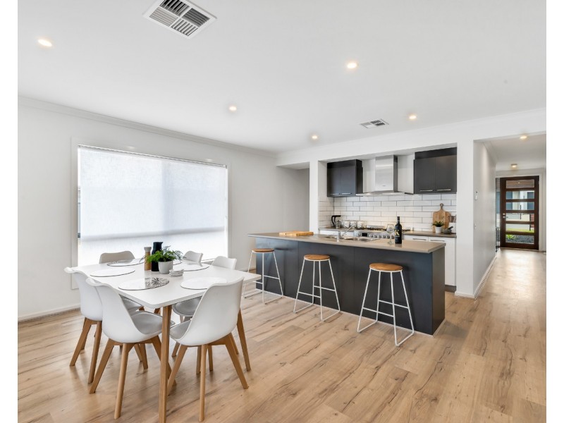 18 Parkindula Drive, Mount Barker SA 5251