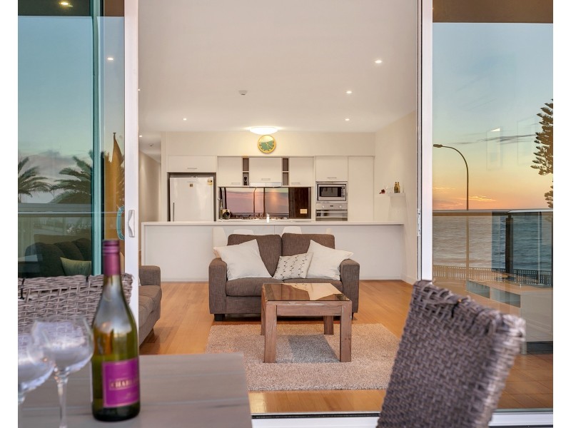 105/50 Esplanade, Christies Beach SA 5165