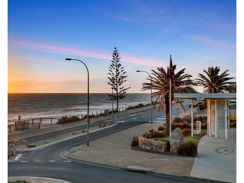 105/50 Esplanade, Christies Beach SA 5165