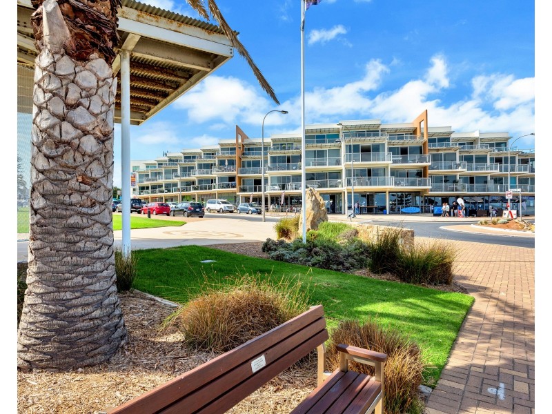 105/50 Esplanade, Christies Beach SA 5165