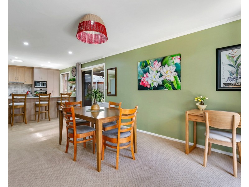 3 Dorrien Avenue, Woodcroft SA 5162