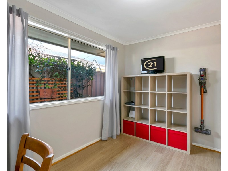 3 Dorrien Avenue, Woodcroft SA 5162