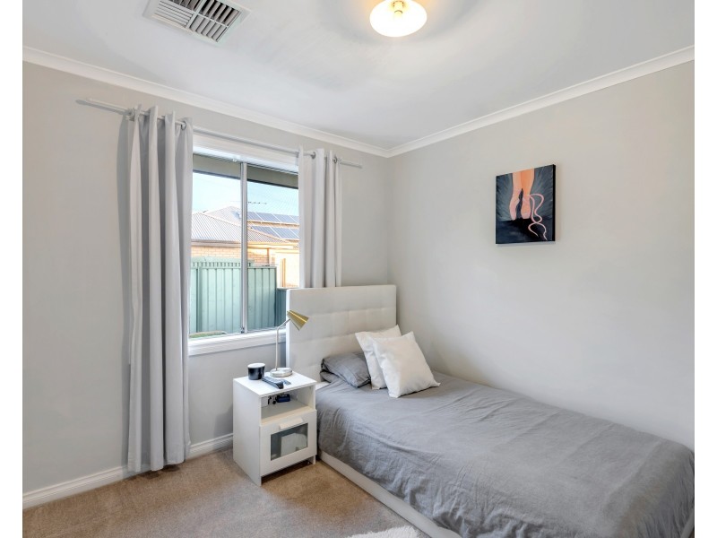 13 Bradbury Court, Hallett Cove SA 5158