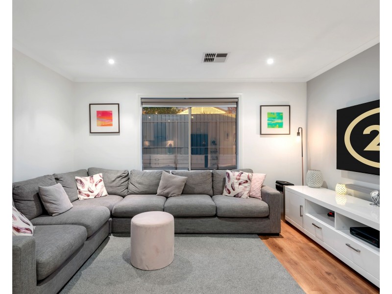 13 Bradbury Court, Hallett Cove SA 5158