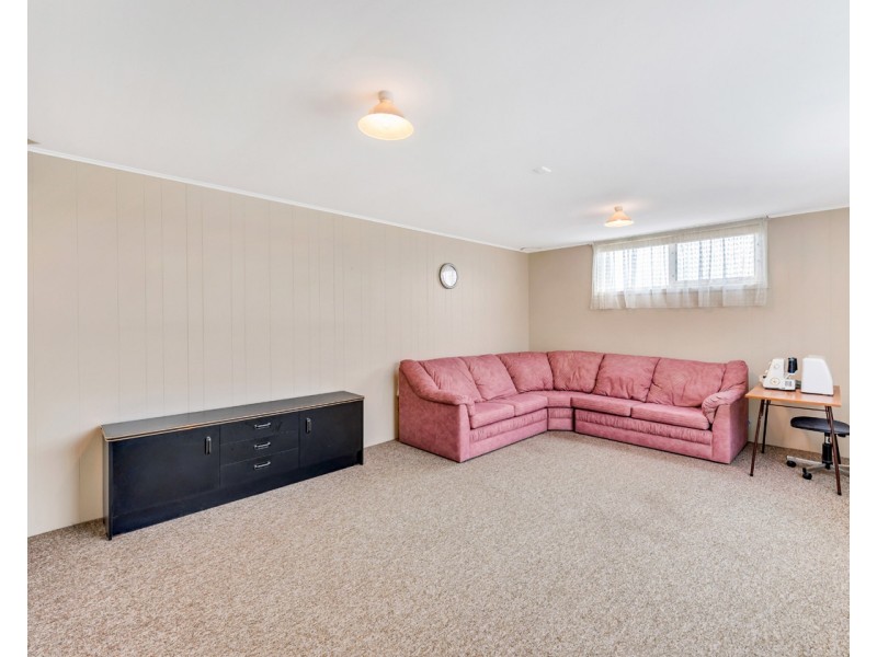 21 Salisbury Avenue, Morphett Vale SA 5162