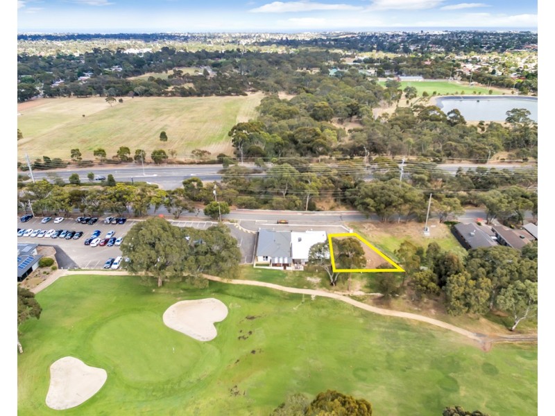 54 Golf Course Drive, Woodcroft SA 5162