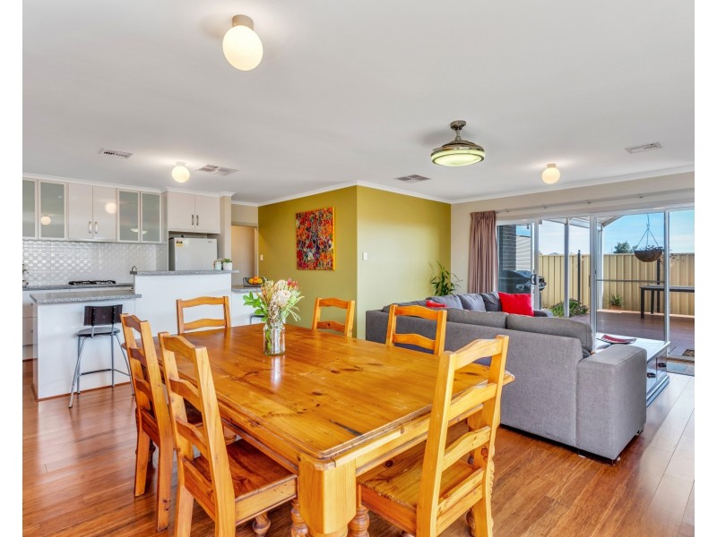 9 Miranda Place, Seaford Meadows SA 5169