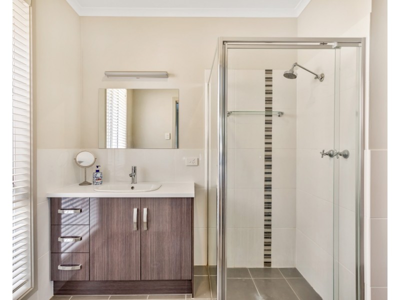 9 Miranda Place, Seaford Meadows SA 5169