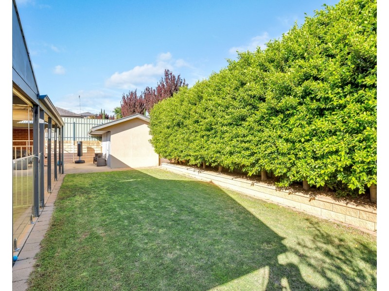 26  Elizabeth Crescent, Hallett Cove SA 5158