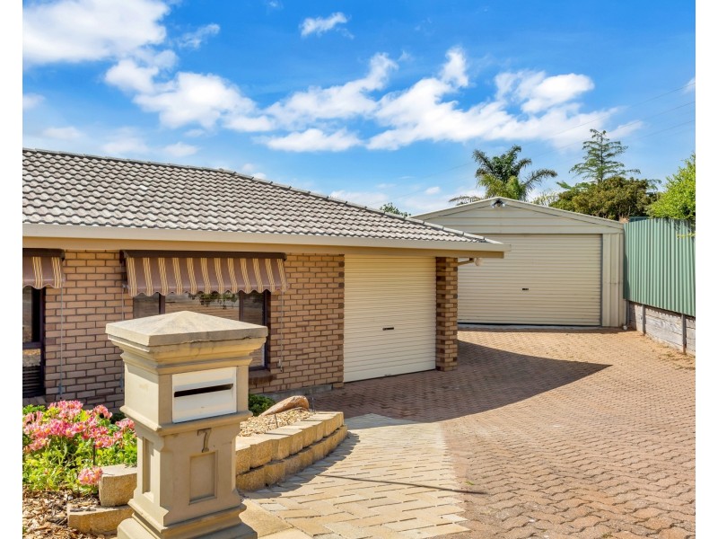 7 Gale Court, Morphett Vale SA 5162