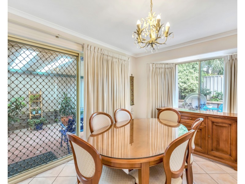 13 Dorrien Avenue, Woodcroft SA 5162