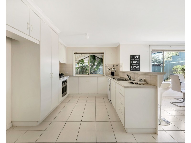 4 Phillip Court, Hallett Cove SA 5158