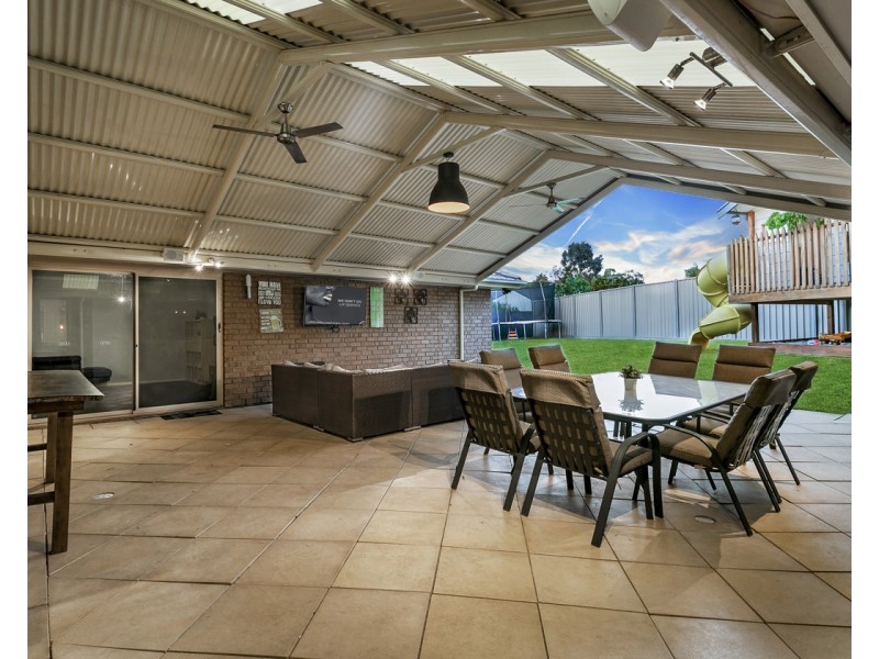 25 Walford Drive, Onkaparinga Hills SA 5163
