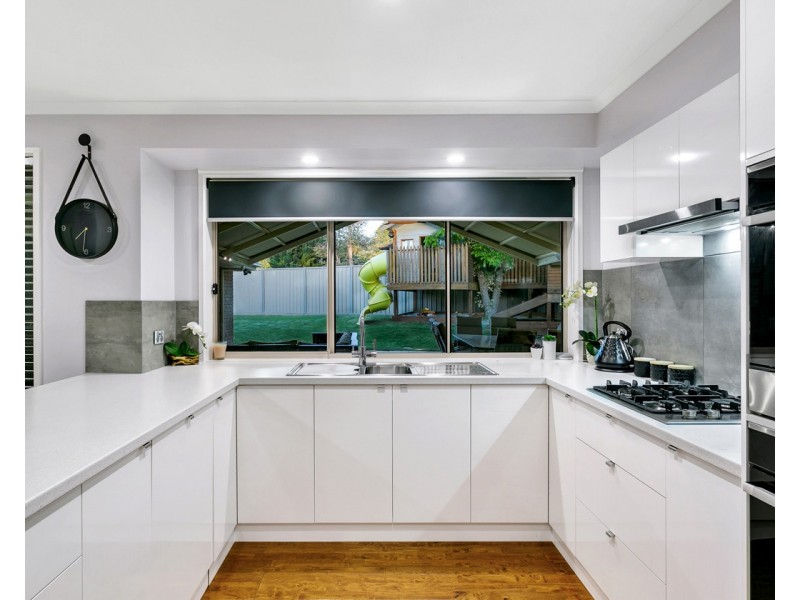 25 Walford Drive, Onkaparinga Hills SA 5163