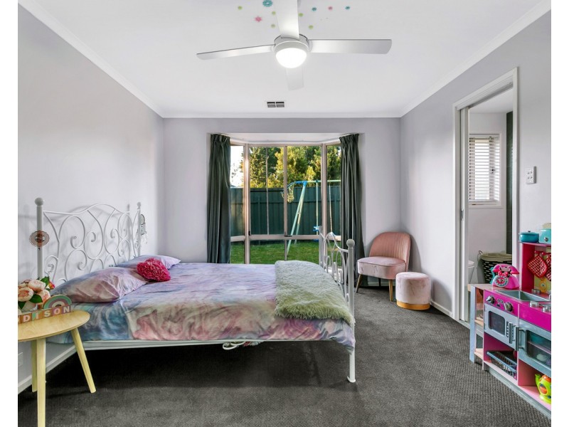 25 Walford Drive, Onkaparinga Hills SA 5163