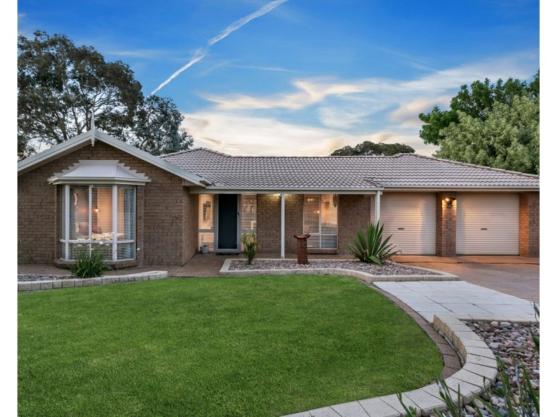 25 Walford Drive, Onkaparinga Hills SA 5163