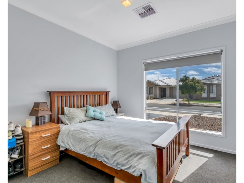 1 Sky Street, Woodcroft SA 5162