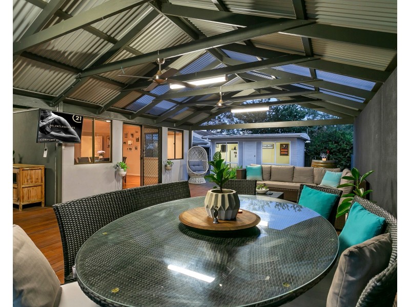 15 Mallen Street, Morphett Vale SA 5162