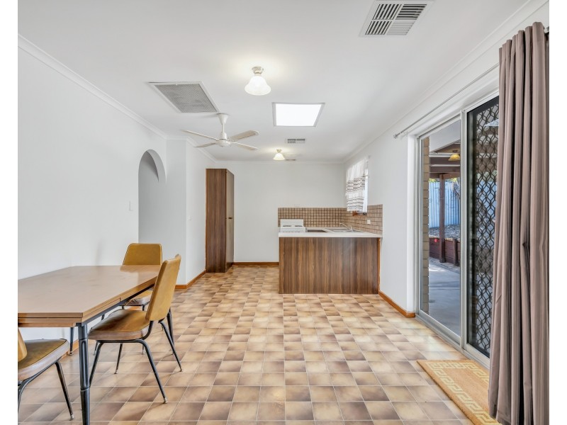 2 Wedge Place, Reynella East SA 5161