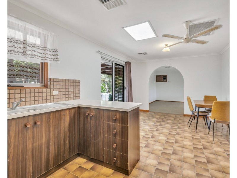 2 Wedge Place, Reynella East SA 5161