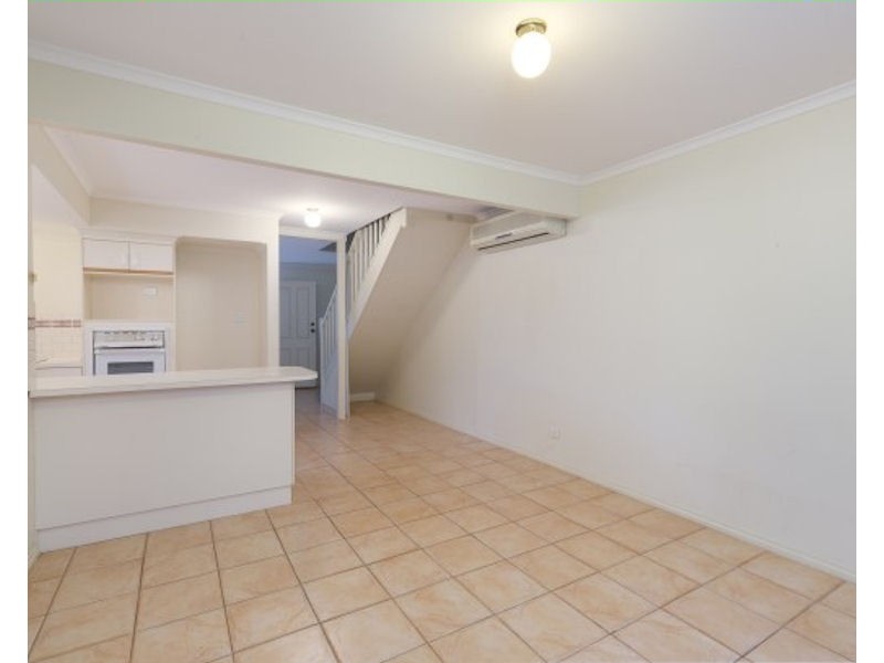 1/2a Maldon Avenue, Mitchell Park SA 5043