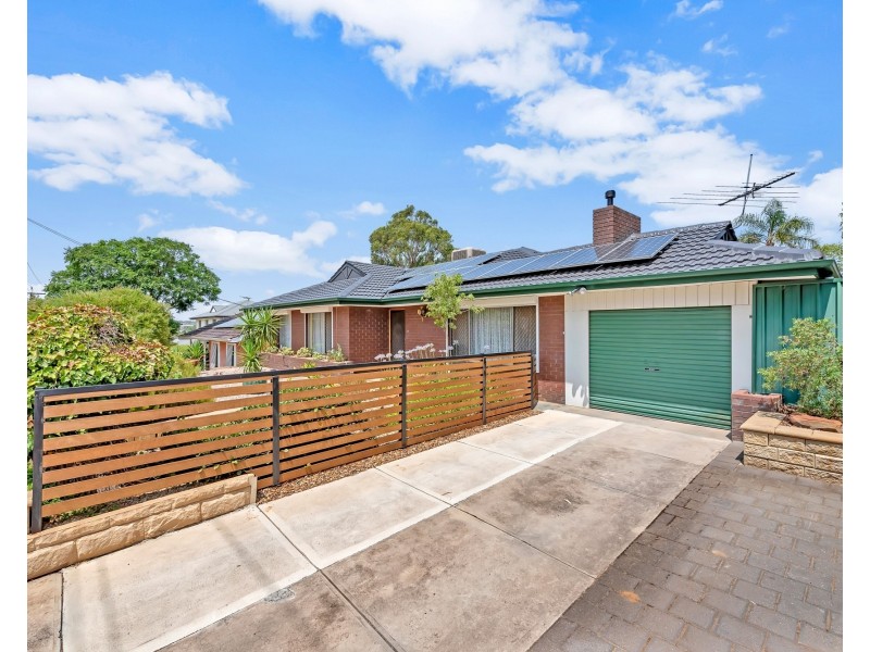 73  Collins Parade, Hackham SA 5163