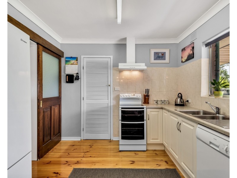 73  Collins Parade, Hackham SA 5163