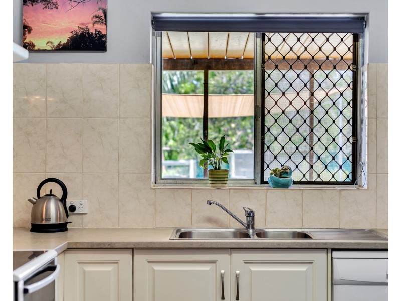 73  Collins Parade, Hackham SA 5163