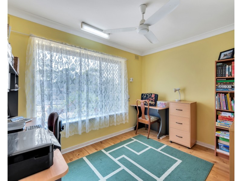 73  Collins Parade, Hackham SA 5163