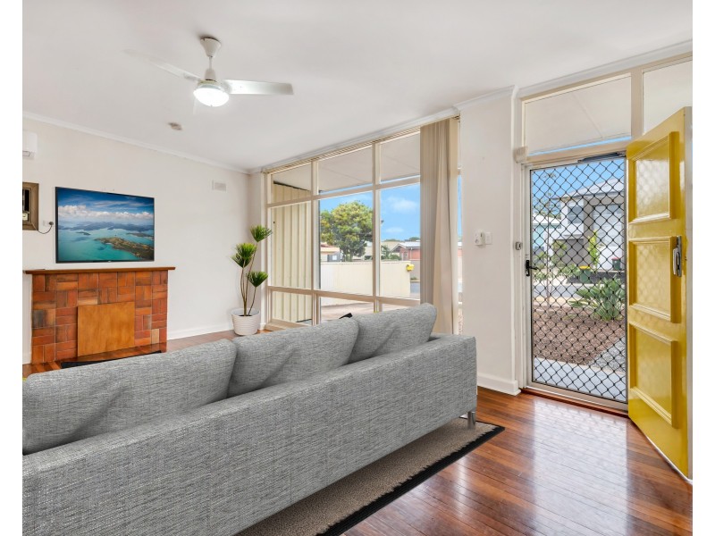 4 Hooper Place, Christies Beach SA 5165