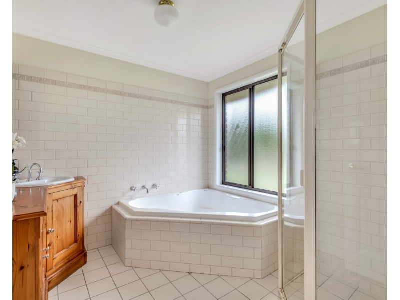 12 Unley Court, Onkaparinga Hills SA 5163