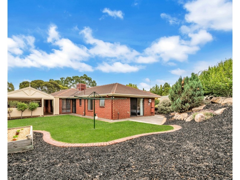 12 Unley Court, Onkaparinga Hills SA 5163