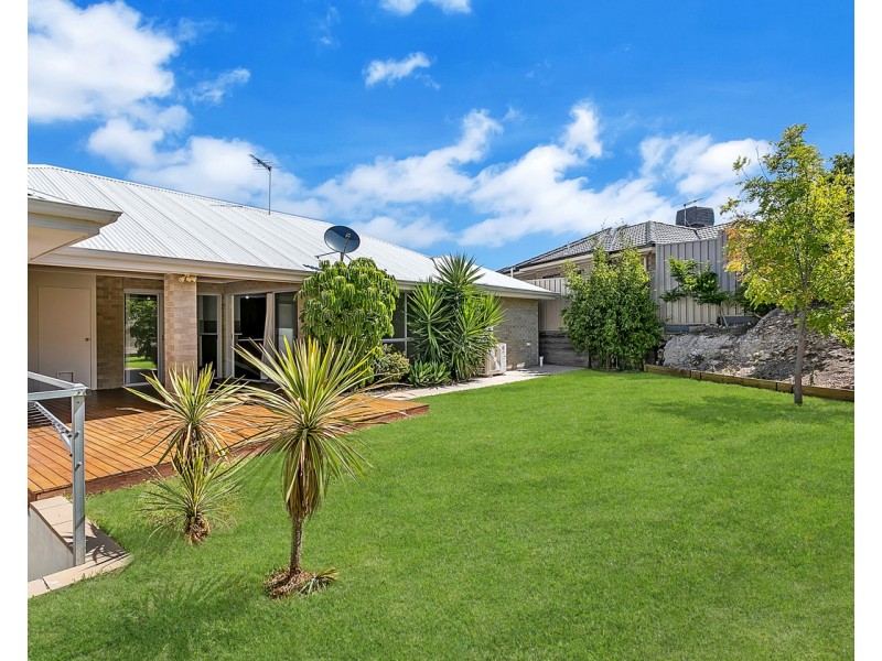 25 Yeltana Avenue, Huntfield Heights SA 5163