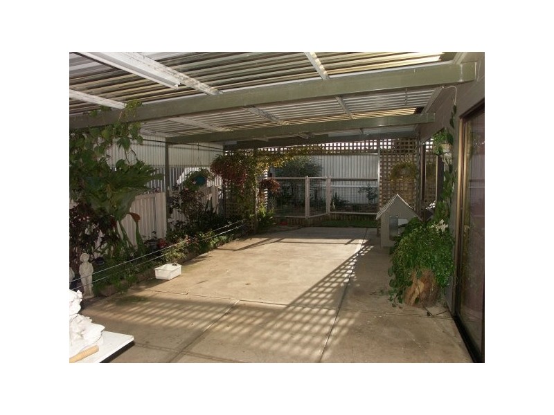 24 TINGIRA DRIVE, O’sullivan Beach SA 5166