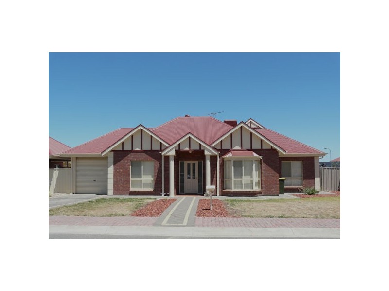 1a Alana Walk, Woodcroft SA 5162