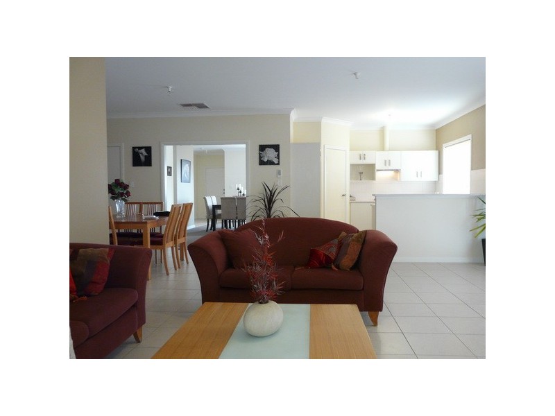 120 GRAND BOULEVARD, Seaford Rise SA 5169