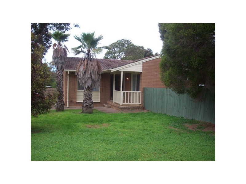 33 Flavian Crescent  FOR RENT, Morphett Vale SA 5162