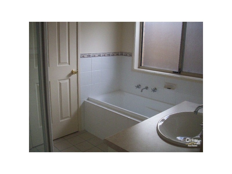 4 Ambrosini Court   FOR RENT, Woodcroft SA 5162