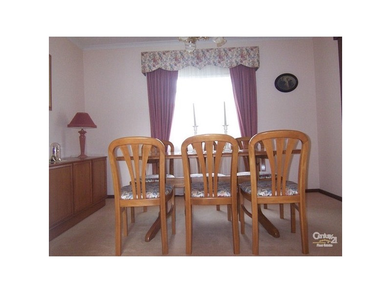 7 Montpelier Street, Woodcroft SA 5162