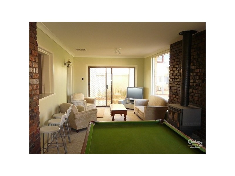 74 Brentwood Drive, Huntfield Heights SA 5163